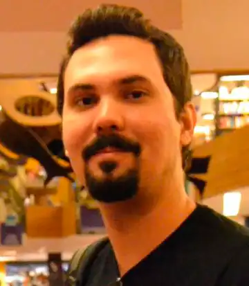 Raphael Cavalcanti
