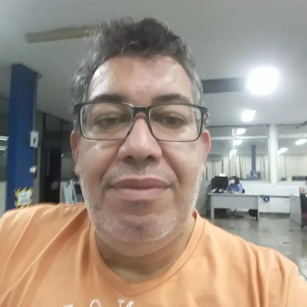 CARLOS PEREIRA
