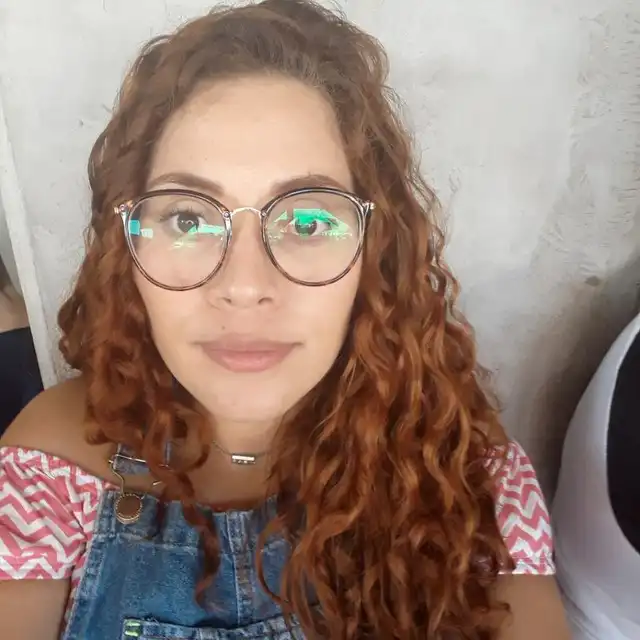 Naiane Batista